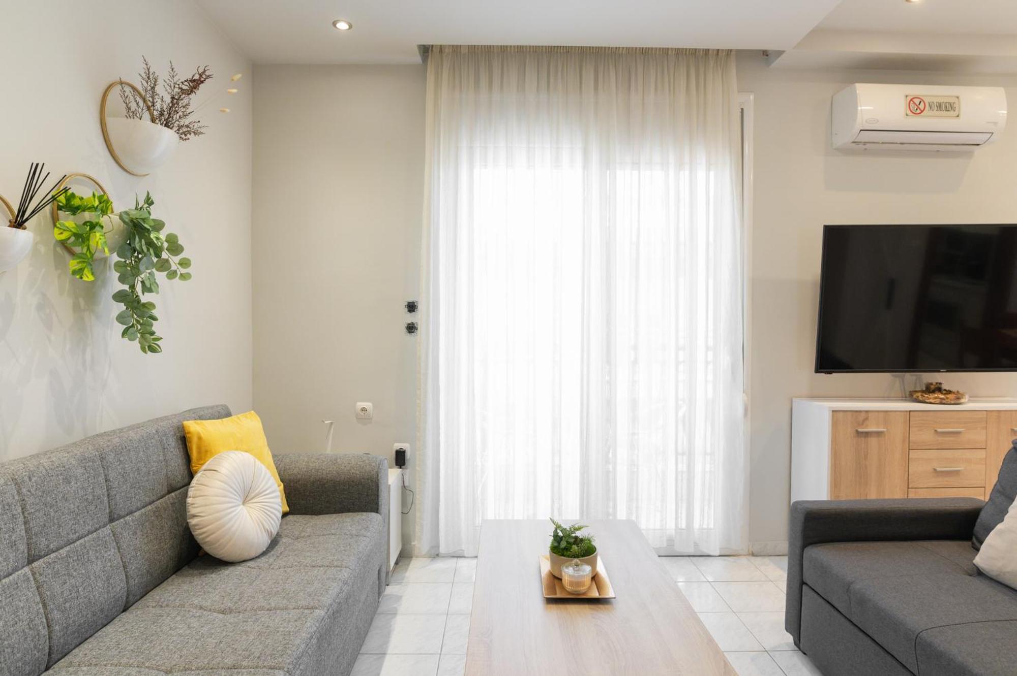 Magico Home City Heart Luxury Appartment อเล็กซานโดรโพลิส ภายนอก รูปภาพ